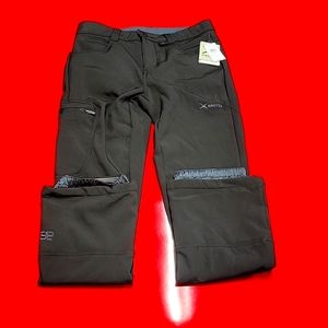 Woman's arctix Insulated soft shell snow pants size 4-6 New